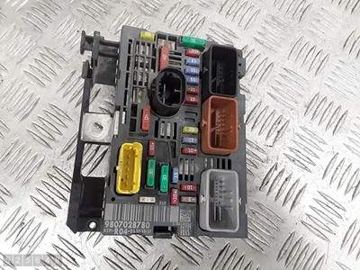 2018 CITROEN BERLINGO FUSE BOX DIESEL EUROPEAN 1600 DIESEL 9807028780