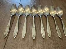 Oneida Community Plate Silverplate 1917 Adam Teaspoons Lot of 8