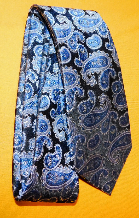 MEN'S BACHRACH BLUE/WHITE/LIGHT BLUE PAISLEY TIE NECK TIES DESIGNER TIES. eBay