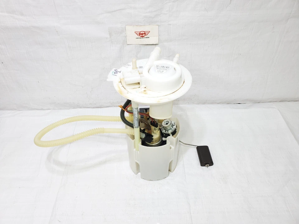 2014-2020 Jeep Cherokee Fuel Pump Assembly 3.2L OEM 68147215AB Foto 4 de 4