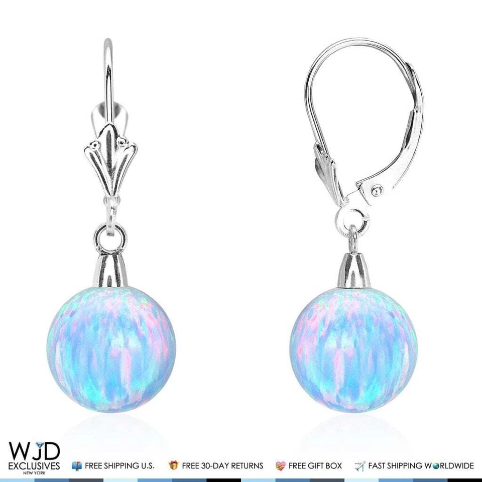 Pendientes colgantes de oro blanco de 14K con forma de bola de ópalo de fuego azul de 10 mm Foto 2 de 4