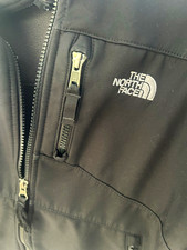 The North Face Boys Black Softshell Jacket Full Zip Zipped Pockets M 10/12