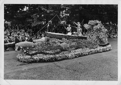 Vintage Portland Rose Festival Photo 1947 Grand Floral Parade Float Winner