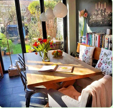 Heals Solid Oak Dining Table 180cm x 100cm with matching Bench Seat.