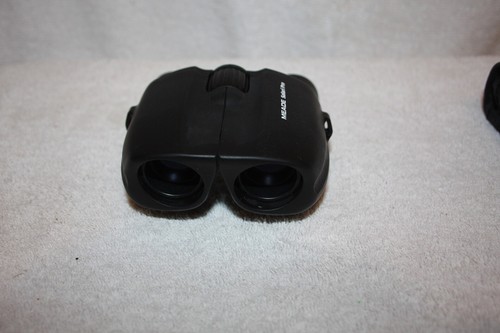 Meade 8x25mm Safari Pro Waterproof Compact Binoculars Made in Japan Excell Cond - Picture 3 of 4