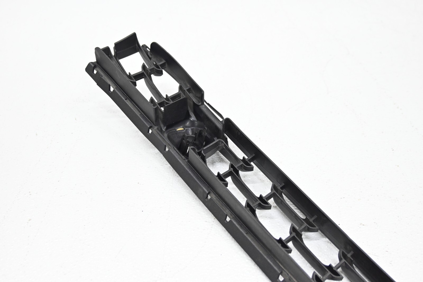 ⭐ 18-23 Maserati Ghibli Front Lower Bumper Grille Molding Trim Oem