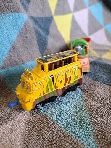 Mtambo Diecast - Mtambo with Safari Cars Chuggington - 2010 Learning Curve - Picture 5 of 13