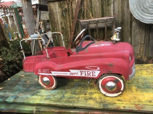 Vintage Toy Fire Truck Pedal Car Burns Novelty Jet Flow Drive N. 287 | eBay
