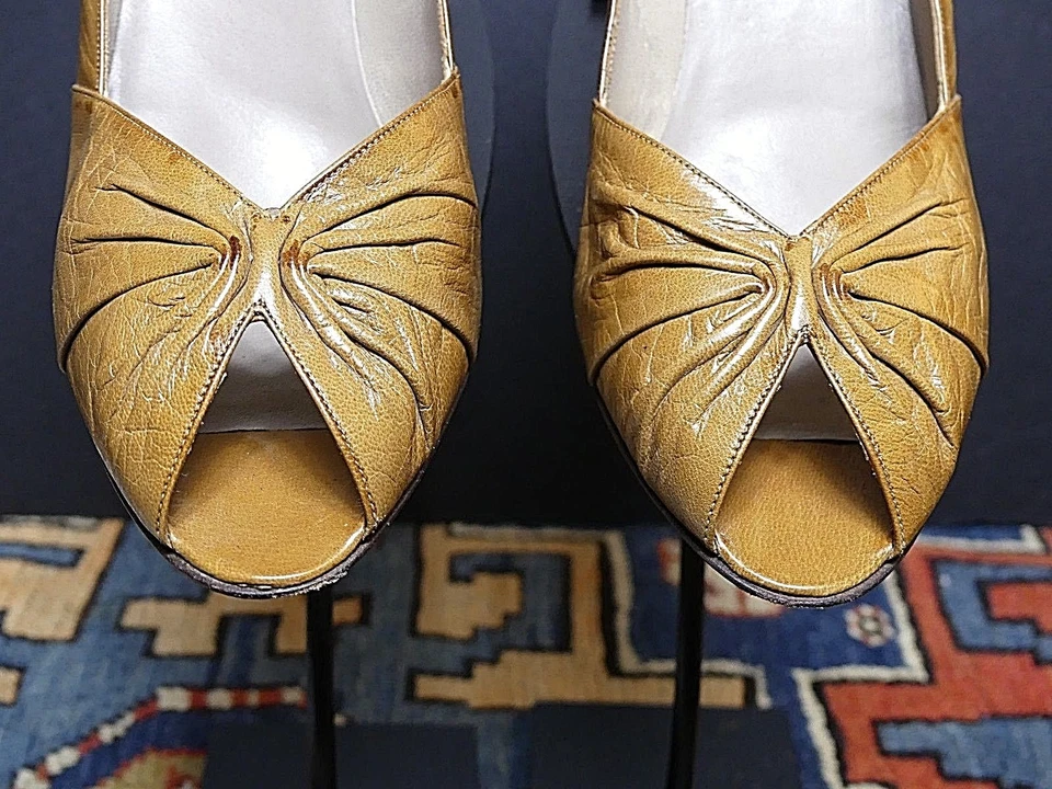 Zapatos de salón clásicos vintage para mujer Bruno Magli de cuero castaño punta abierta talla 8,5 AA COMO NUEVOS Foto 3 de 4
