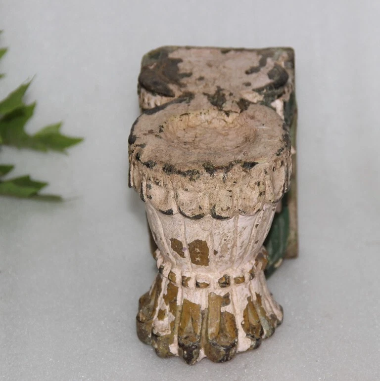 Antiguo candelabro con base de columna de madera tallada a mano de 1850 15684 Foto 2 de 4