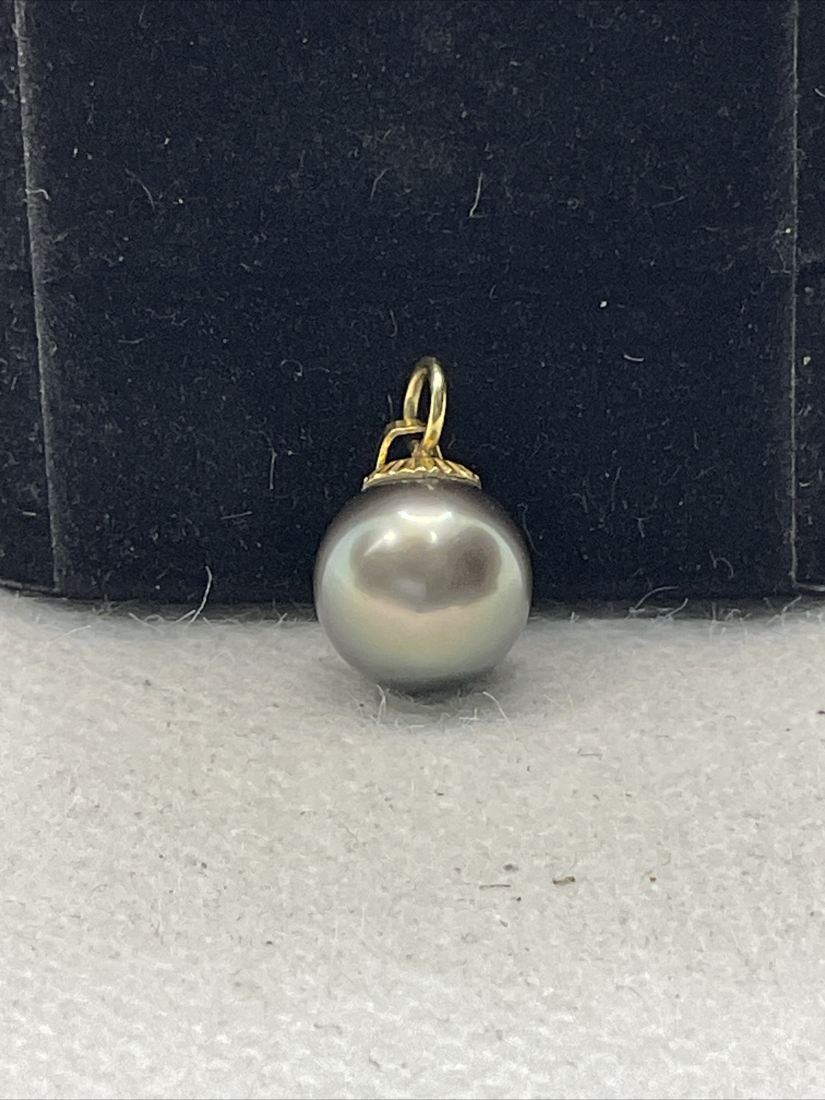 TINY ELEGANT Solid 18K (750) Yellow Gold Black Ta… - image 11