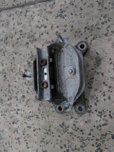 Audi S5 8F Cabrio Facelift Getriebehalter M17687 8k0399151ak