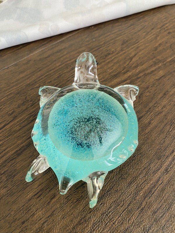 Vintage Green Glass Turtle/Paperweight/Decor