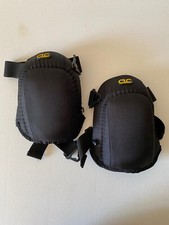 CLC 342 Knee Pads, Flat, Foam, Universal