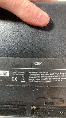 Logitech K360 Wireless USB Keyboard - Compact Full Size, Glossy Black Finish - Picture 4 of 7