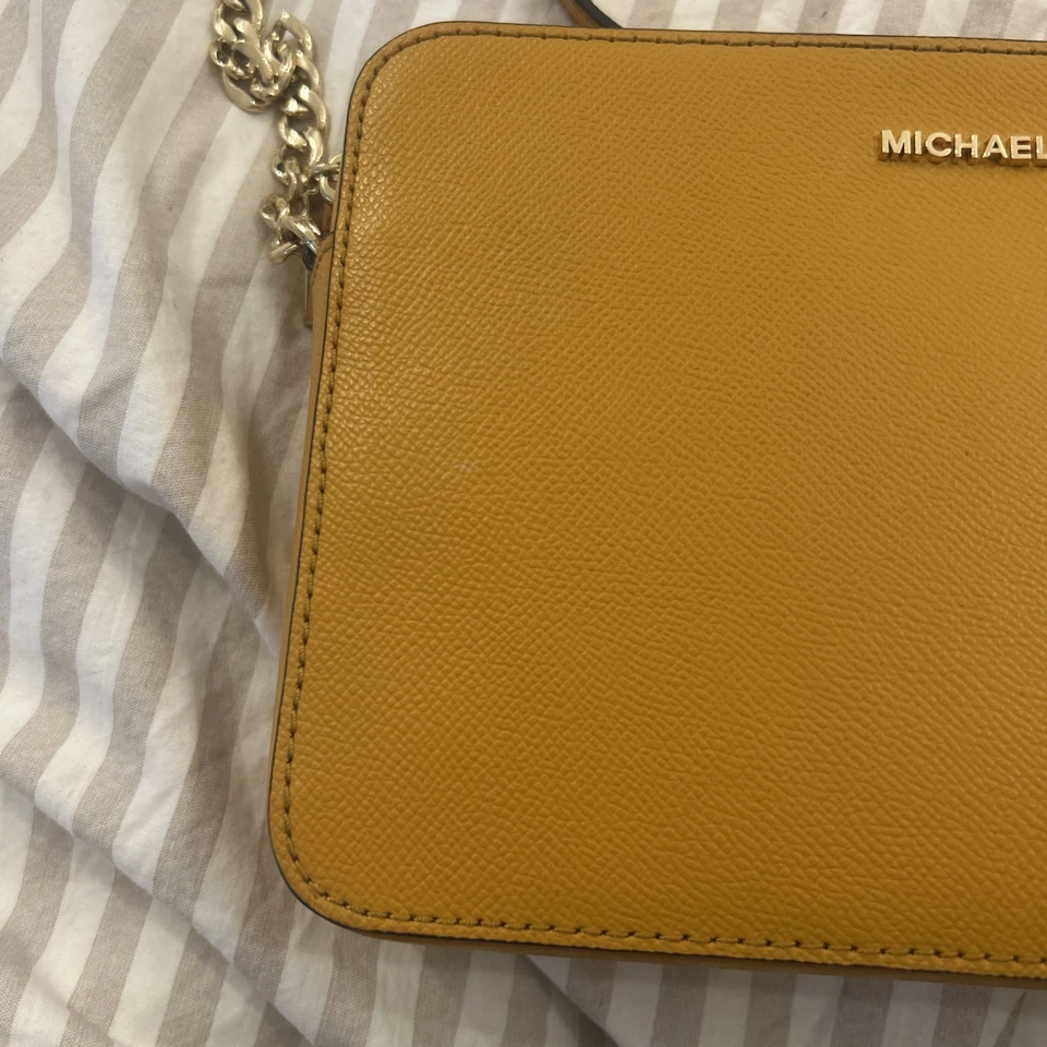 Vintage Michael Kors Jet Set Large Cross Body Bag - Mustard Yellow, photo 4 of 5