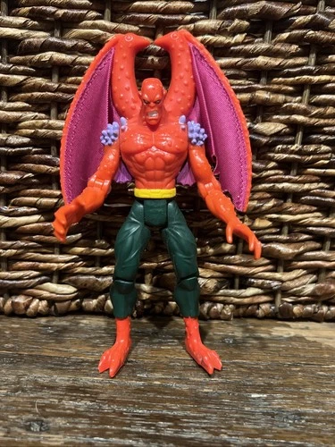 Clearance!!!  Vintage 1995 X-Men 2099 Bloodhawk 5" Inch Marvel  Toy Biz