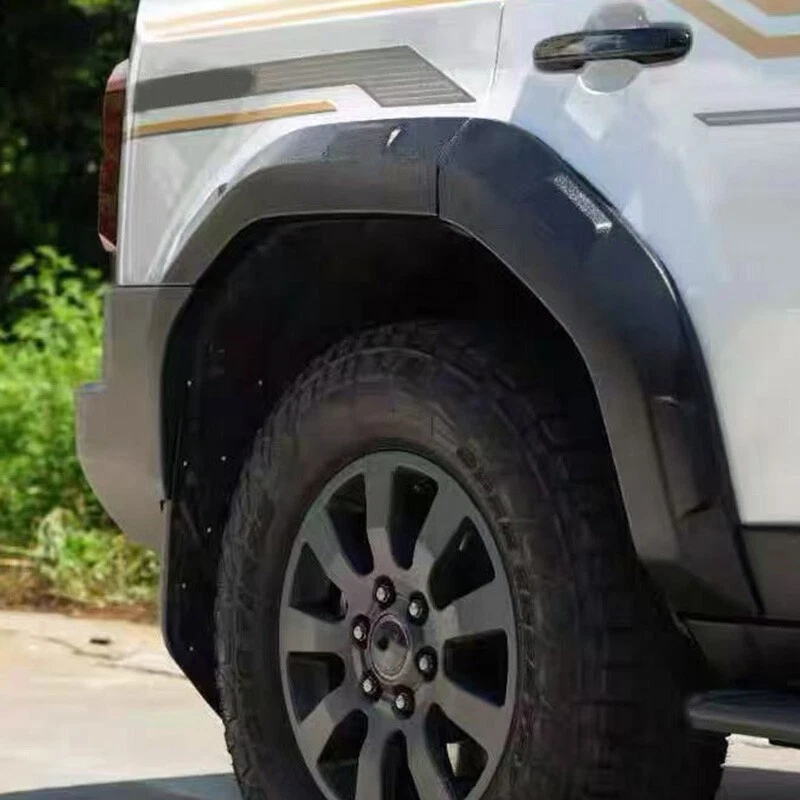 For 2024-2025 Land Cruiser LC250 Off-Road Style Black Wheel Fender Flares Kit — 第 3/4 张图片