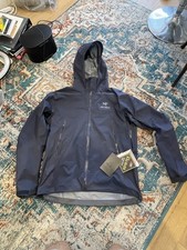 Arc'teryx Beta AR GORE-TEX PRO Jacket Black Sapphire Men  s XL