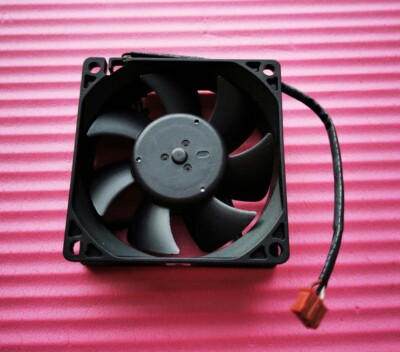 Ventilateur 12V 0.3A 7cm Pour Projecteur BenQ W1070 – Réf. AD07012DB257300 – Neuf