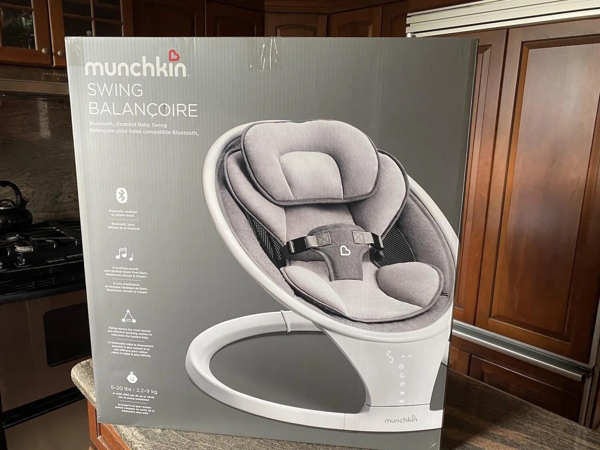 Munchkin Bluetooth Enabled Lightweight Baby Swing with