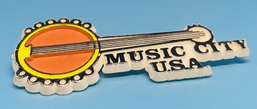 Vintage Music City USA Nashville Tennessee Banjo Pin - Picture 3 of 7