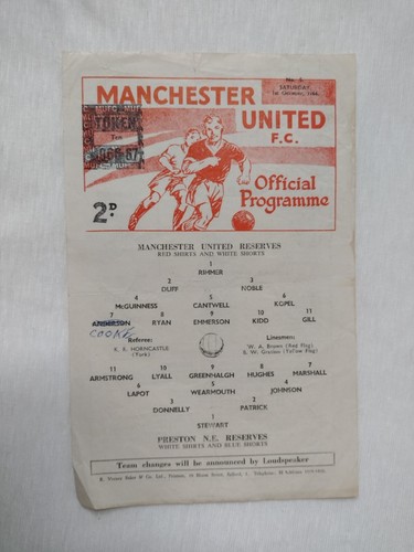 1966 Manchester United Reserves v Preston North End Reserves 1st October - Picture 3 of 8