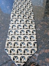 NWOT - AUSTIN GREY Geometric 100% Silk Neck Tie Made in the USA