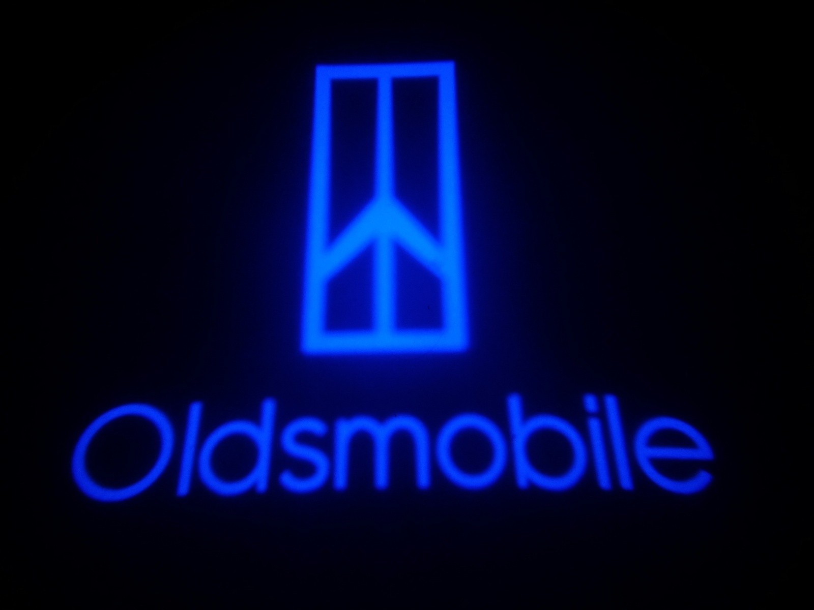 2Pc LED Courtesy Logo Door Lights Ghost Shadow Projectors Oldsmobile