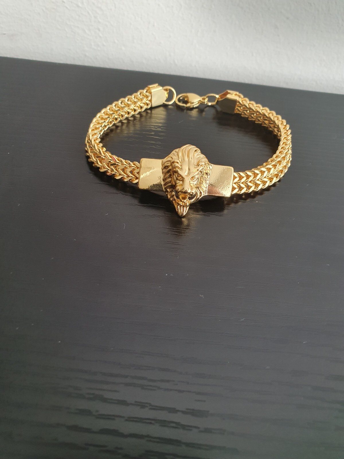 Dominant Lion Head Bracelet Men