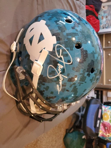 LAWRENCE TAYLOR SIGNED NORTH CAROLINA CAMO HELMET JSAWIT024394