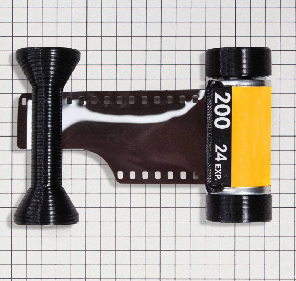 35mm to 120 film adapter medium format cameras Holga Hasselblad rolleiflex