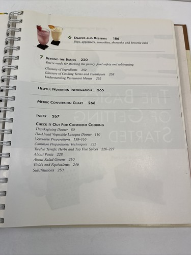 Betty Crocker's Cooking Basics: Learning to Cook with Confidence (1998) - Bild 4 von 17