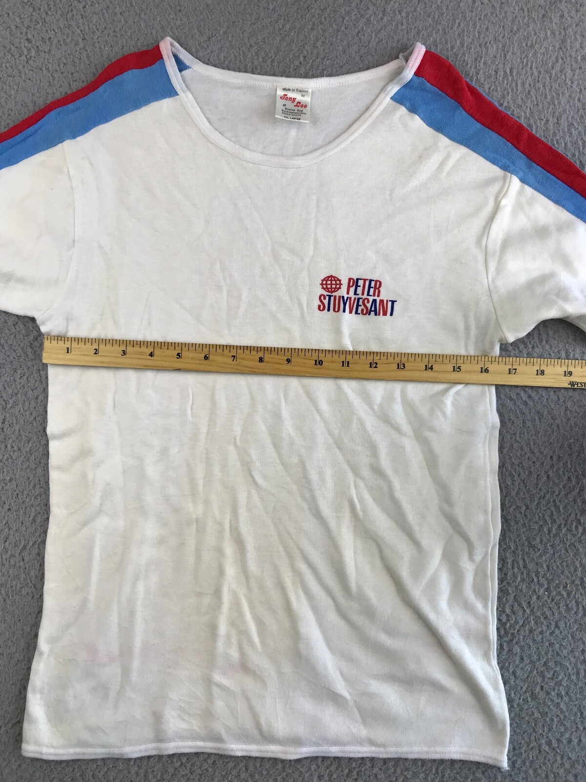 Picture 2 of 24
