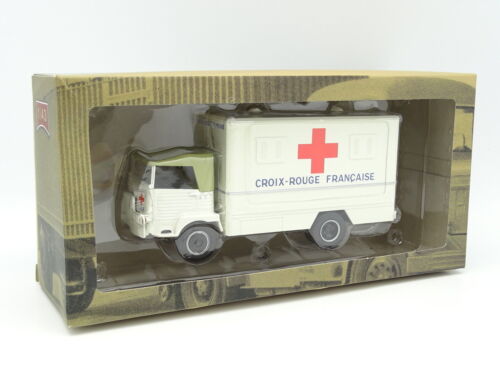 IXO Truck Vintage 1/43 - Simca Cargo Ambulance Cross Red - Picture 1 of 1