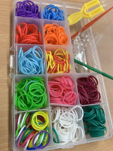 DIY Rainbow 12 Color Loom Band Kits, Plastic Case Easy Package, AU Stock - Picture 8 of 8