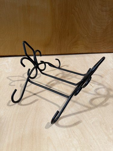 Longaberger Foundry Wrought Small Basket Stand - Picture 3 of 6