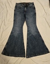 Wrangler High Rise Flare Jeans Womens Blue Denim Retro Bell Bottom Sz. 27x32 NWT