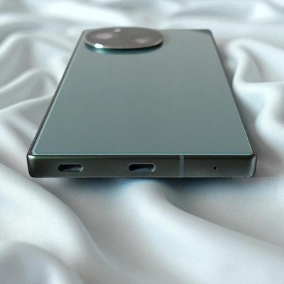 Mint] SHARP AQUOS R9 SH-M28 GREEN ROM256GB/RAM12GB Leica Android14