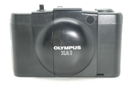 Vintage Olympus XA1 35mm Point & Shoot Kamera