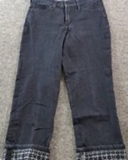 NYDJ Capri Pants Womens Size 4 Dayla Wide Cuffed Denim Lift & Tuck