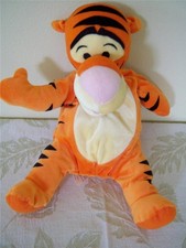 Disney Plush SOFT Winnie The Pooh   Tigger Stuffed Animal  Fisher Price 2001