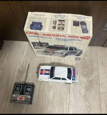 希少OPEL ASCONA 400　ラジコンカー　TAIYO ジャンク品 TAIYO radio controlled car OPEL ASCONA 400 W/BOX F/S FEDEX