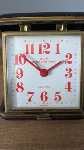Reloj despertador de viaje United Clock Works vintage, buen estado de funcionamiento - Imagen 4 de 5