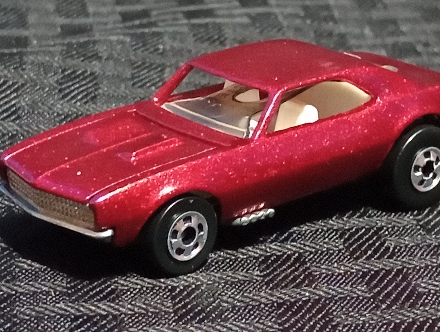 Picture 16 of 24