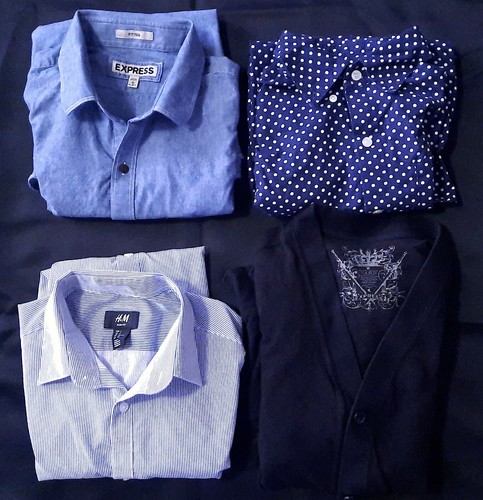 Lot of 4 Men's Dress & Casual Shirts - Long Sleeve, Short Sleeve - S-L