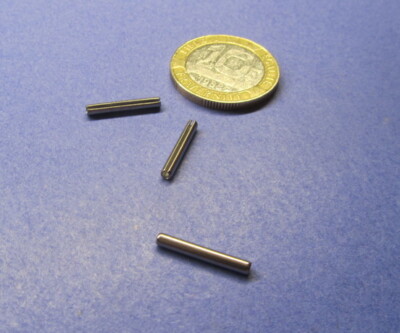 18-8 Stainless Steel Slotted Roll Spring Pin, 5/64'' Dia x 9/16'' Length, 200 pcs