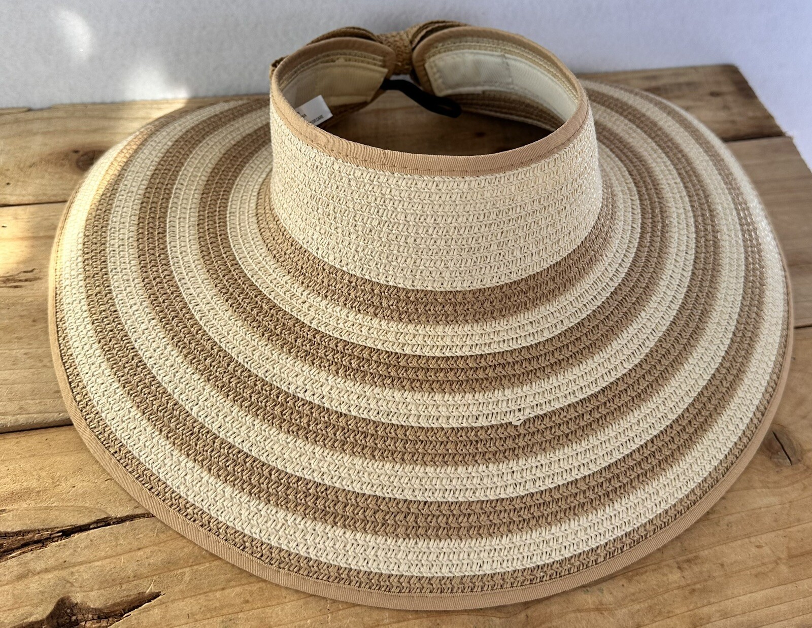 Foto 1 di 4