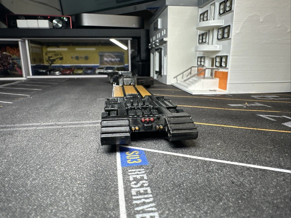 1/64 For DCP Truck 32 Tire custom made Murray Trailer with Jeep and Load (Black) - Image 2 of 4