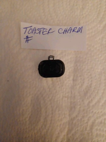 VINTAGE GUMBALL/VENDING RARE TOASTER CHARM/TOY - Picture 3 of 3